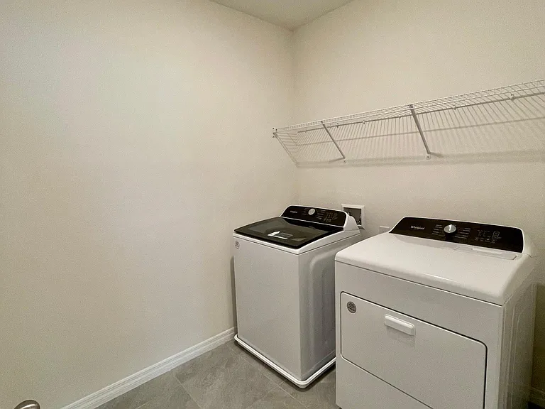 8358 Hardy Bay Loop — Photo 11