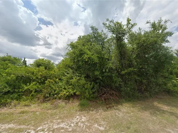 1019 Robert AVE, LEHIGH ACRES, FL 33936