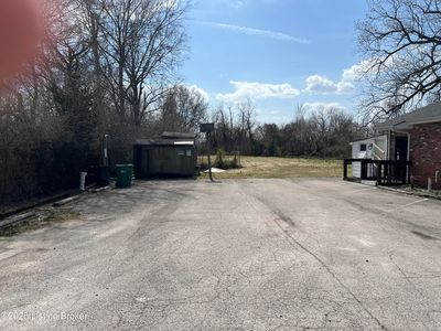 3338 Smith Rd, Louisville, KY, 40216