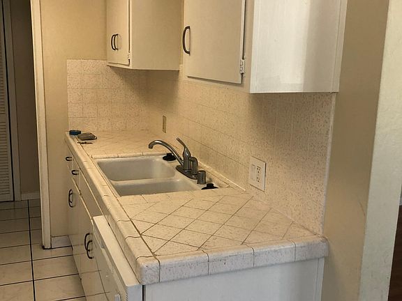 3rd image of 1758 Gilda Way #11