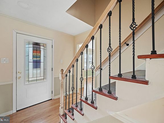 4th image of 5137 Stratford Chase Dr