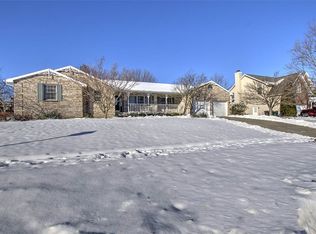 1520 N Alexander Dr, Mount Zion, IL 62549