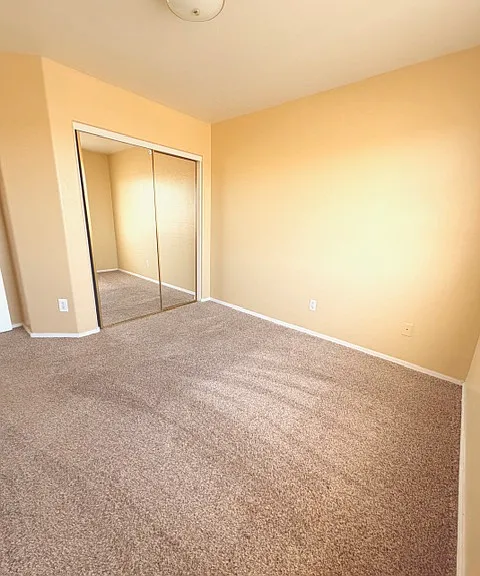 1802 S 114th Dr — Photo 29