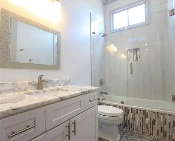 2517 Saint Thomas St — Photo 30