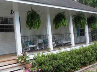 177 Island Dr, Midway, GA 31320