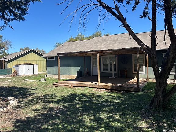 5th image of 324 Weatherby