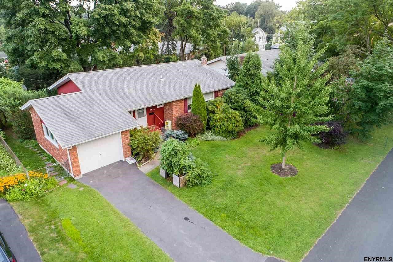 55 Hawthorne Ave, Albany, NY 12203 Zillow