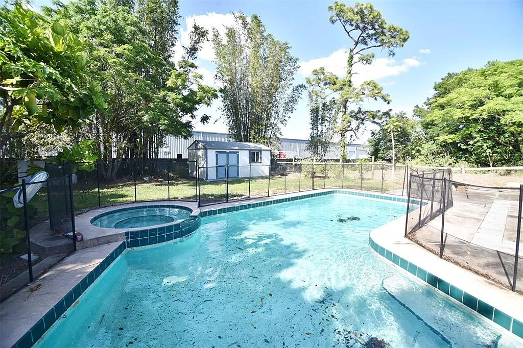 4 bed, 3.0 bath, 2151 sqft, $2,950 — Photo 3