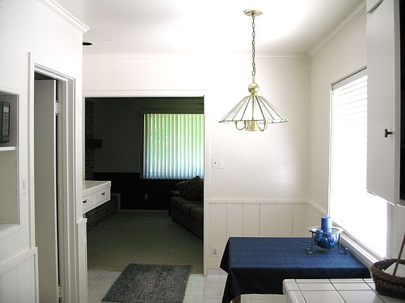 Kithen looking towards den