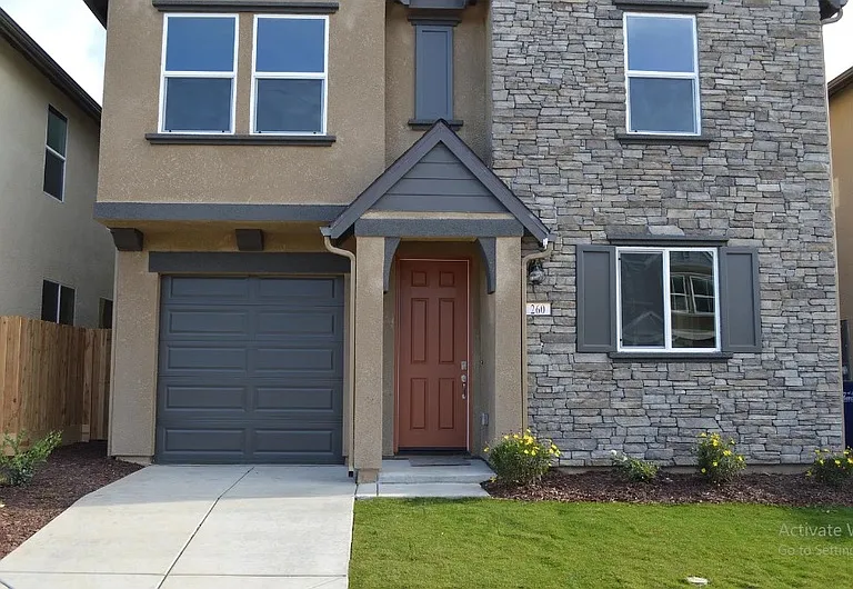 260 Shafer Ave — Photo 2