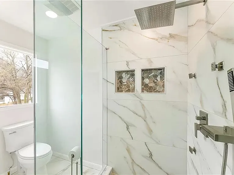 896 Pelham St NW — Photo 6