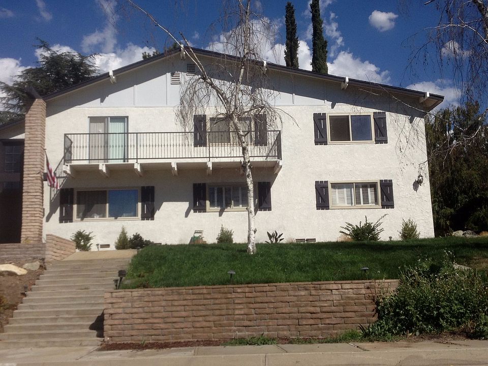 1st image of 11423 Golden Gate Dr
