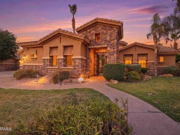 4552 E CAVALRY Drive, Gilbert, AZ 85297