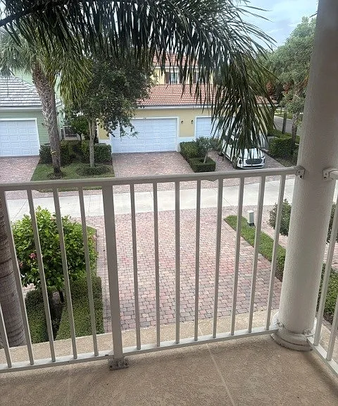 Balcony of guest room