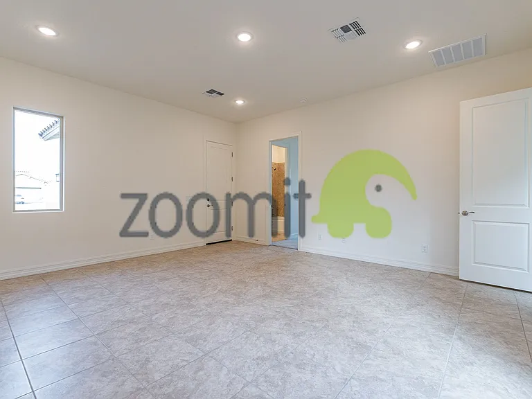 19407 W Seldon Ln — Photo 40