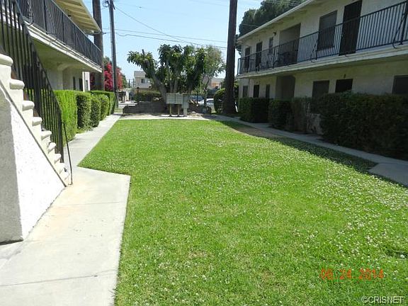2nd image of 12717 Vanowen St