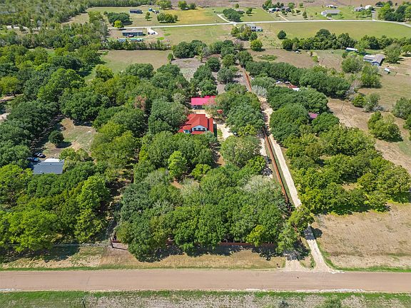 2nd image of 6121 County Road 225