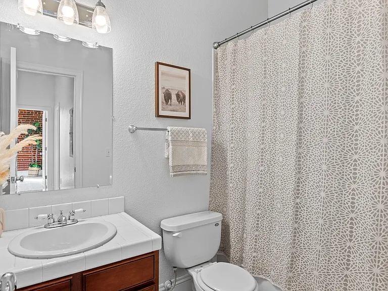 3211 N Zuni St #7 — Photo 26
