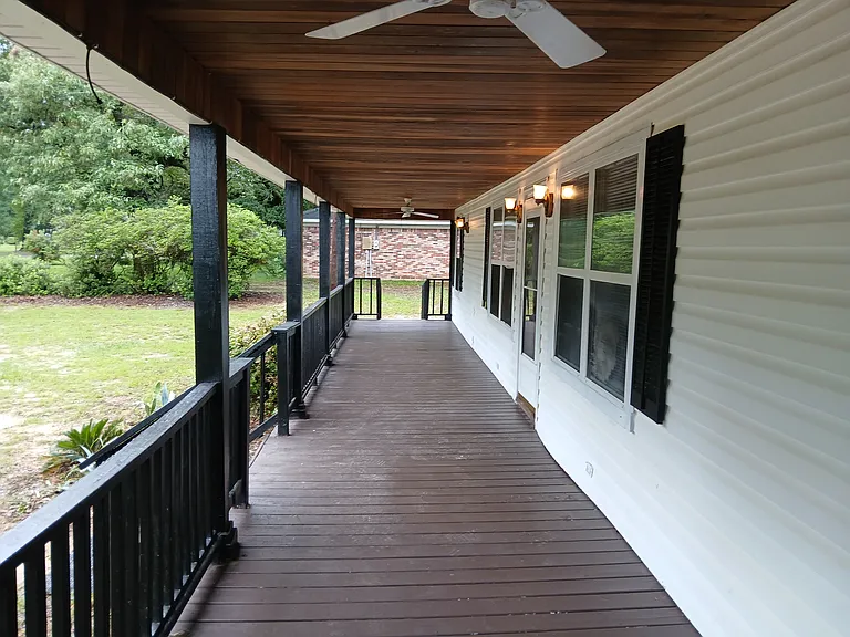 Porch West View with Ramp Access.