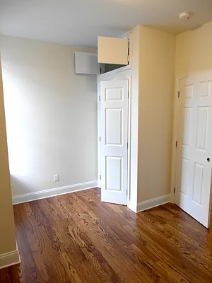 Rented by Citi Habitats | media 42