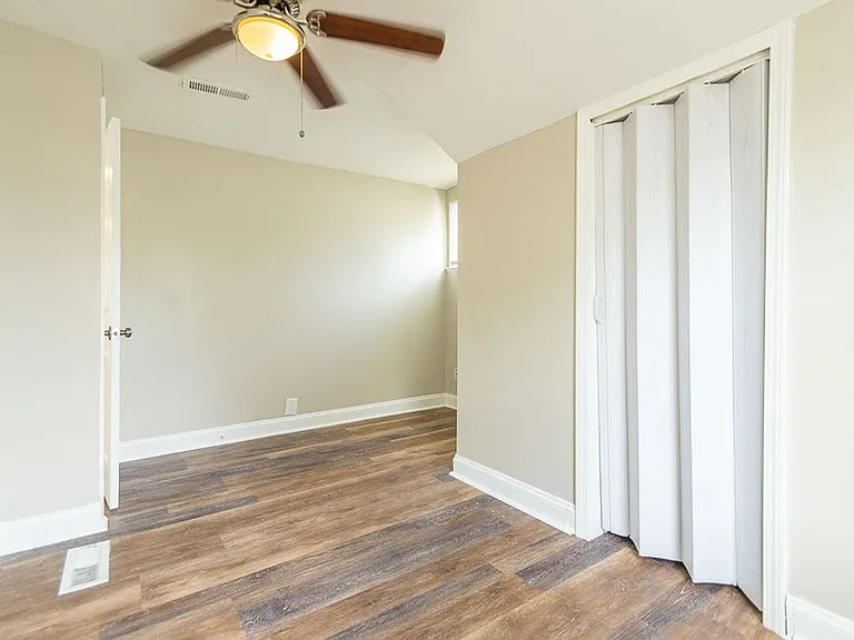 1340 Sheffield Rd — Photo 18