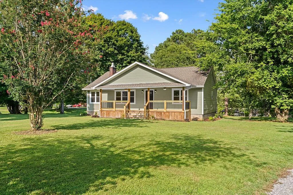 2 bed, 1280 sqft, $1,750 — Photo 3