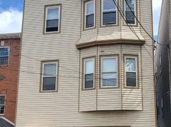 93 Ann St, Newark, NJ 07105
