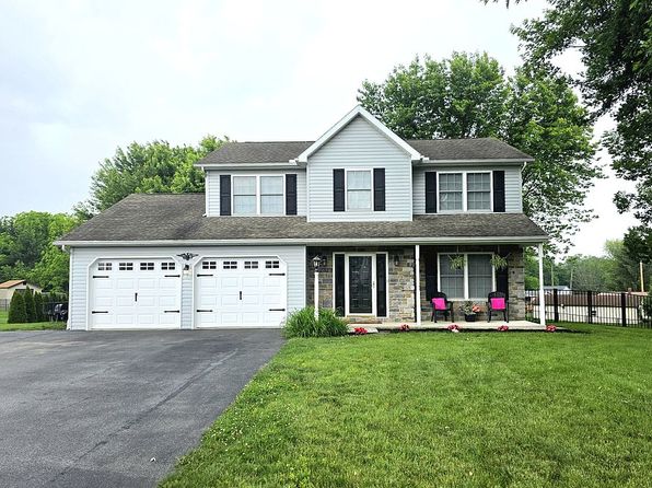 233 Stony Point Ave