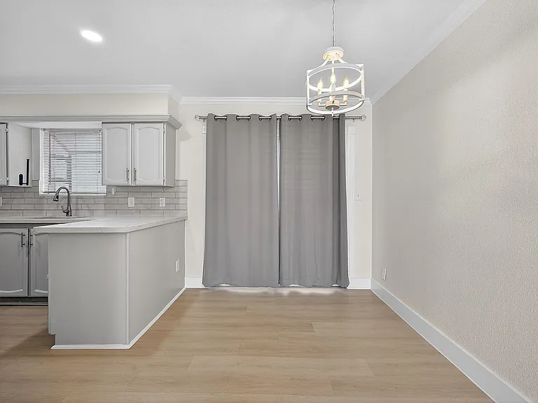 1221 Cedar Post Ln #4D — Photo 5