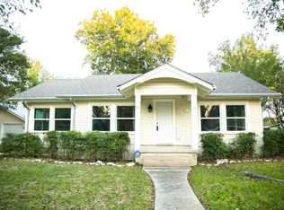 322 Frio St, Lockhart, TX 78644