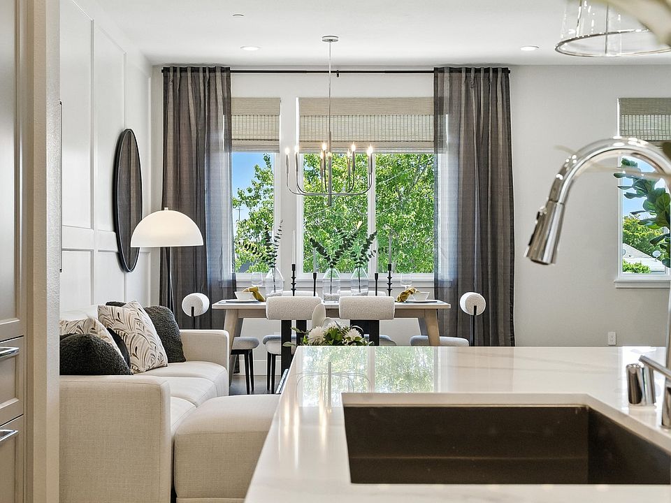 Skyline by Trumark Homes in Alameda, CA I Residence 4 Model