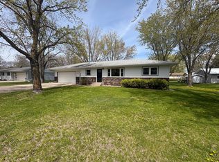 464 Main St E, Richmond, MN 56368