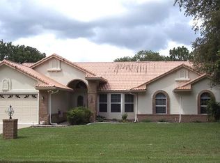 8130 Greenbrier Ct, Spring Hill, FL 34606