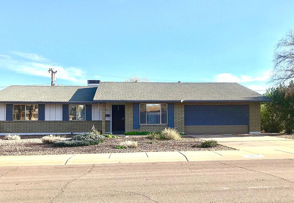 1st image of 3037 E Lupine Ave