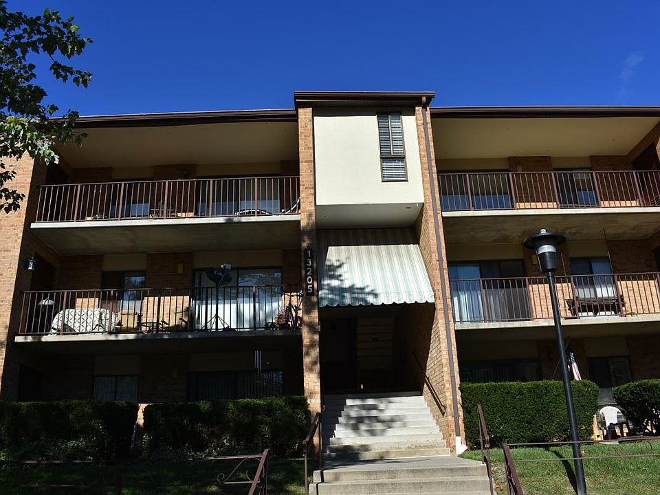 Exterior Main