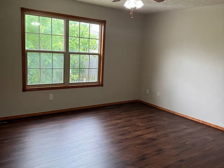 4422 W Tarkio St — Photo 11