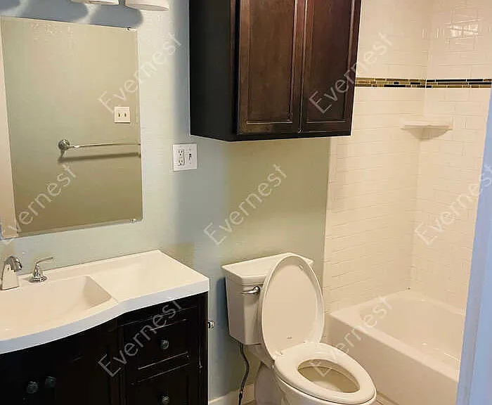 111 Riverside Ave — Photo 8