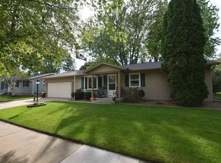 2005 Hazel St, Oshkosh, WI 54901