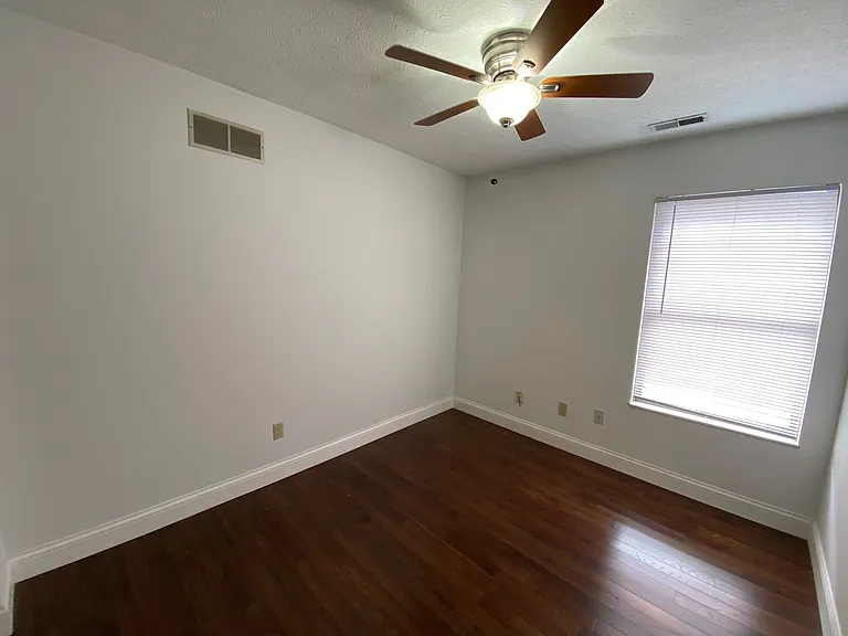 E 13th Ave 171 GW2 — Photo 7