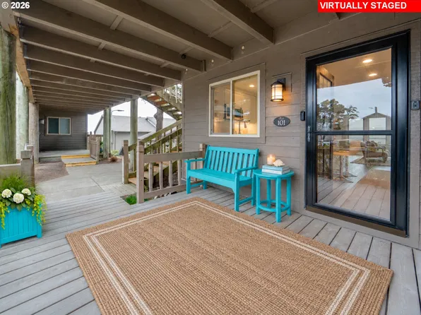 101 N Breaker Point Dr #101, Cannon Beach, OR 97110