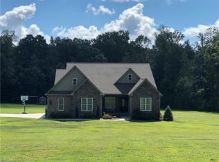 300 Palmer Rd, Lexington, NC 27292