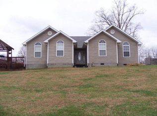 124 Ridge Wood Rd, McKee, KY 40447