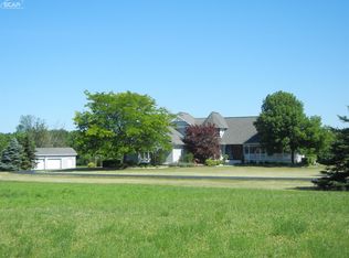 4690 W Bennington Rd, Owosso, MI 48867