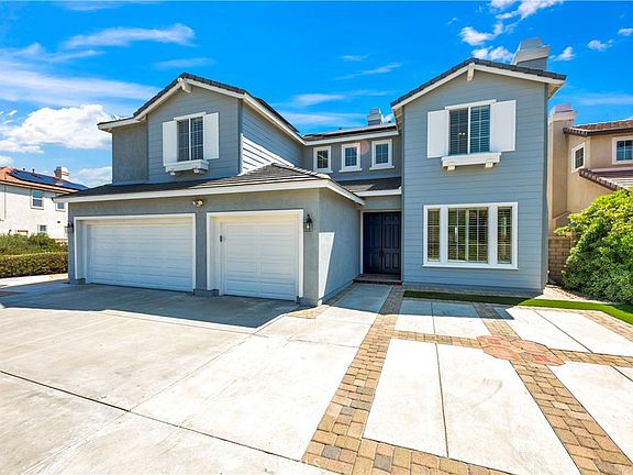 3rd image of 8 Via Del Fico Ct