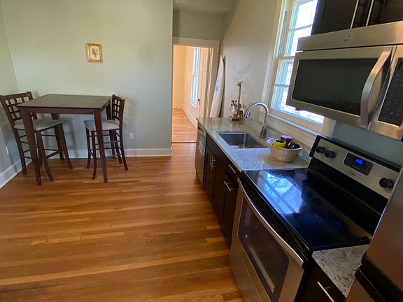 5th image of 509 North St Unit C