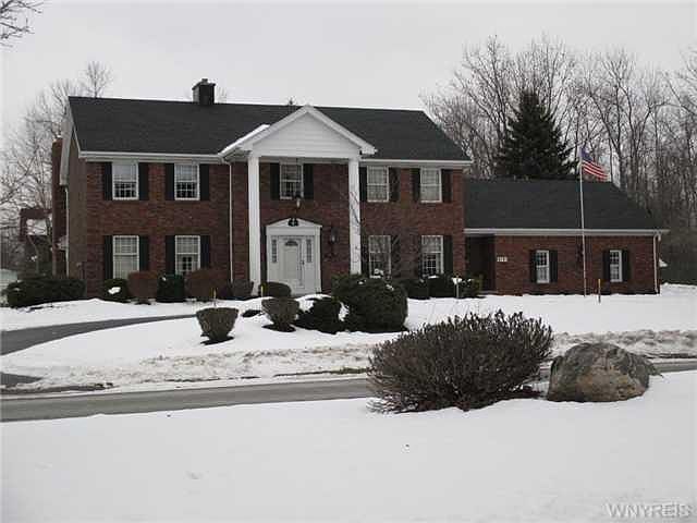 1st image of 8191 Roseville Ln