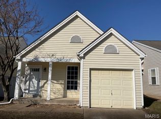 2659 Liberty Gardens Dr, Florissant, MO 63031