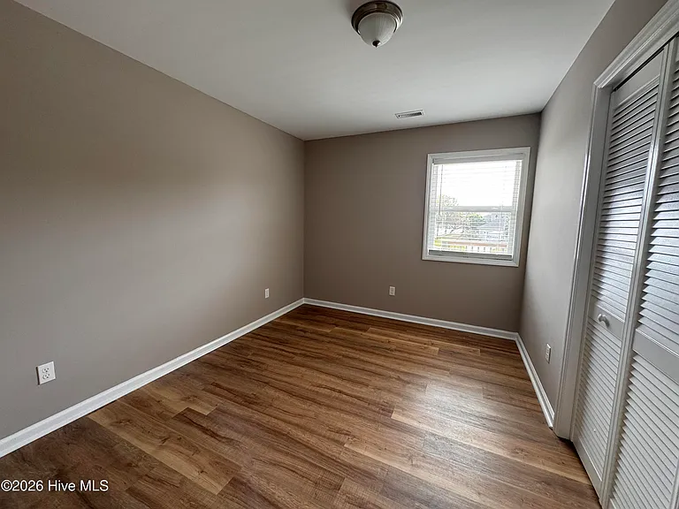 7019 Sound Dr #S — Photo 8