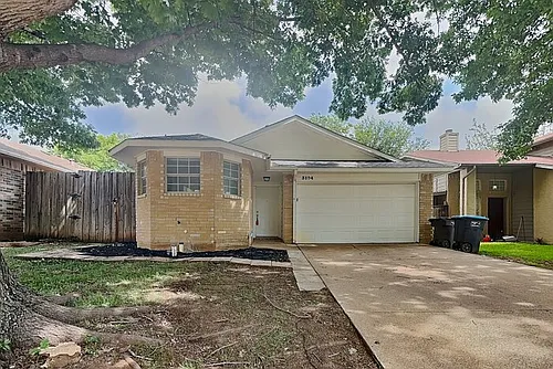 3104 Stonewall Ln Photo 1