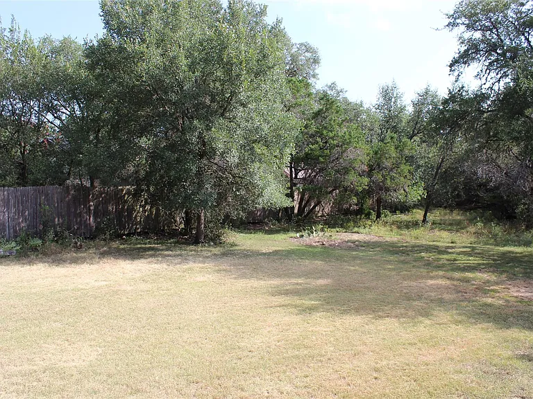 630 Hillsedge Rd — Photo 18